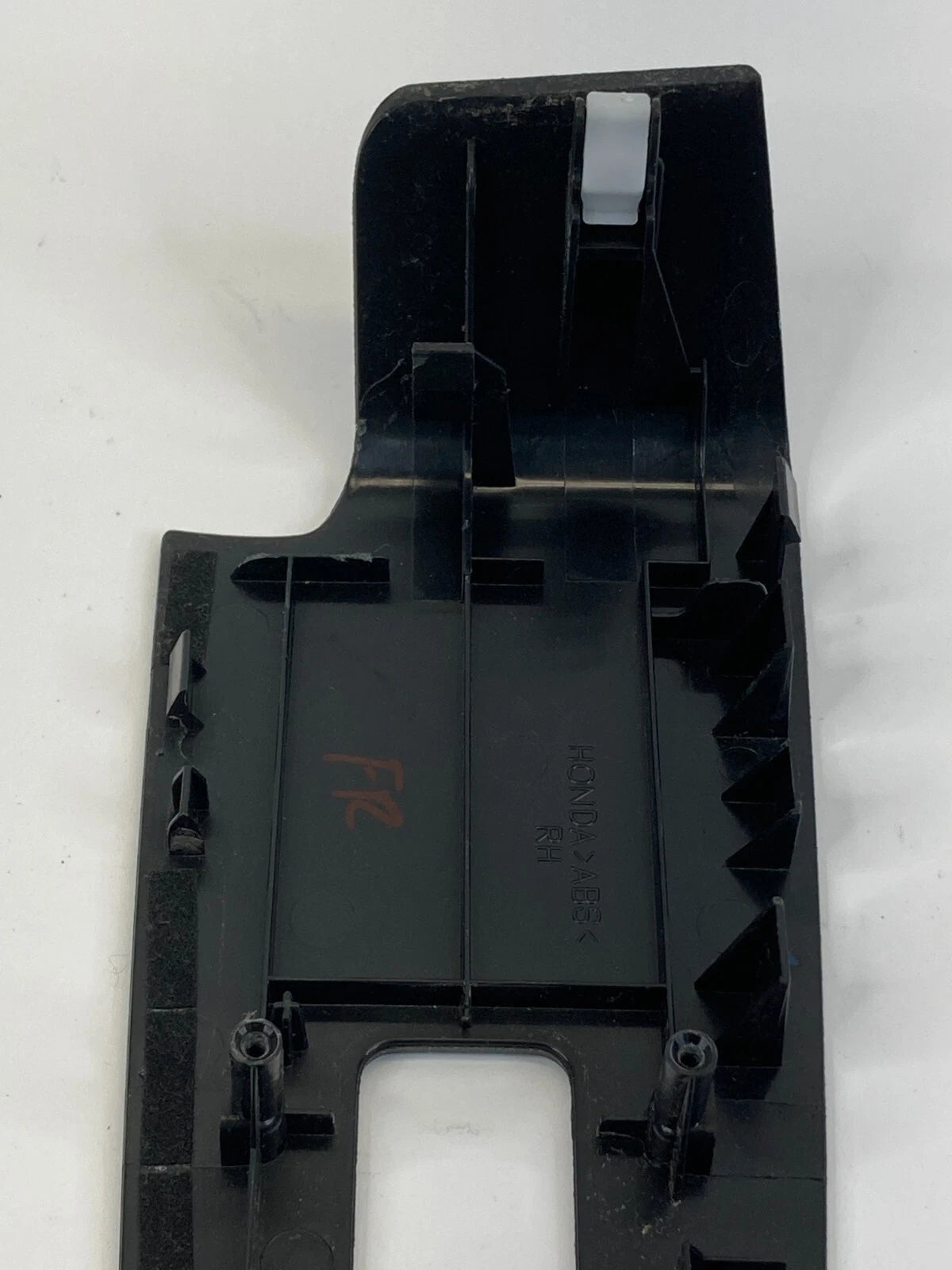 2005-2007 HONDA ODYSSEY FRONT RIGHT PASSENGER WINDOW SWITCH BEZEL TRIM OEM