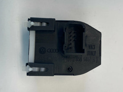 1996-2001 AUDI A4 A4 QUATTRO POWER MIRROR CONTROL SWITCH BUTTON 8D0959565A OEM