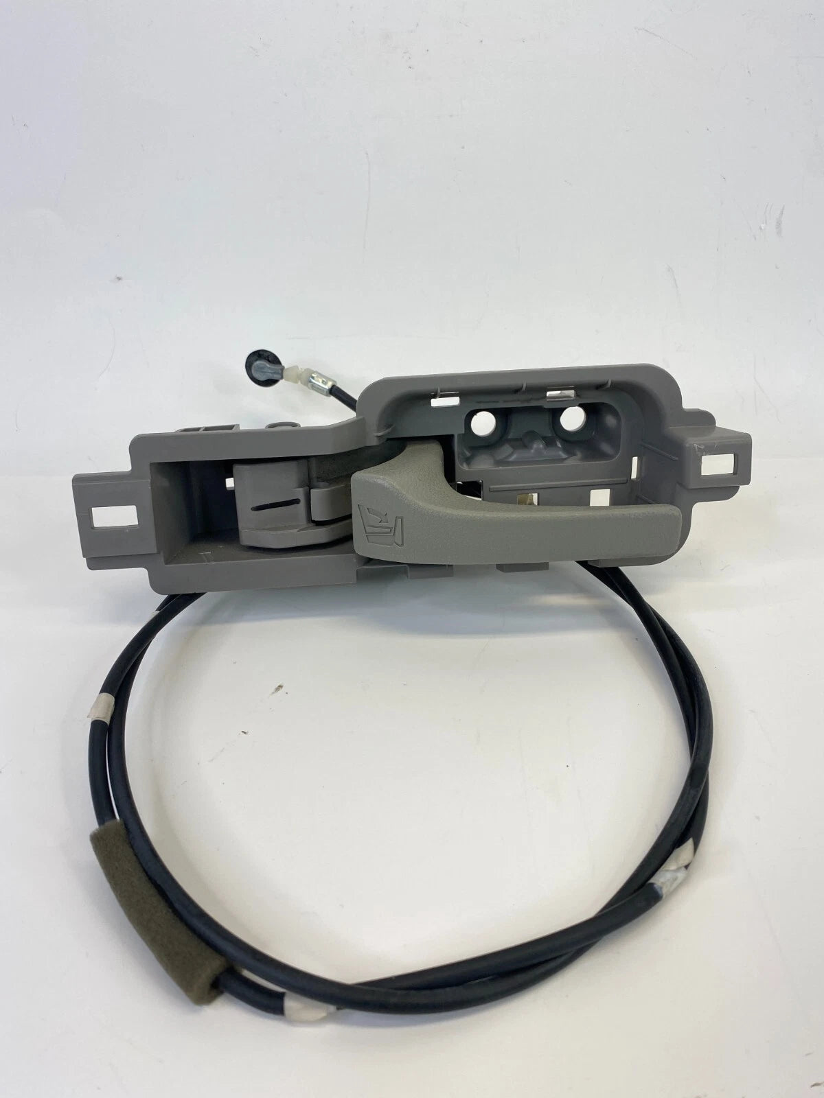 12-14 HONDA CR-V REAR LEFT SEAT RELEASE LEVER HANDLE W/ CABLE 82622-TP6-A010 OEM