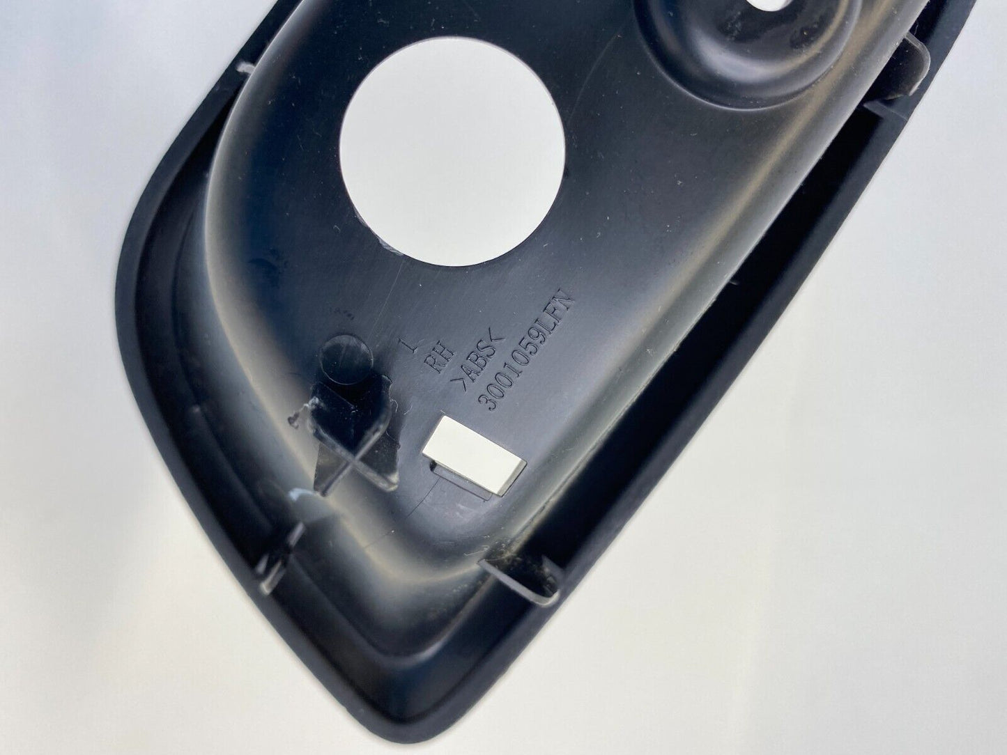 2011-2020 Dodge Journey Front Right Passenger Inner Door Handle Cover 3001059LFN