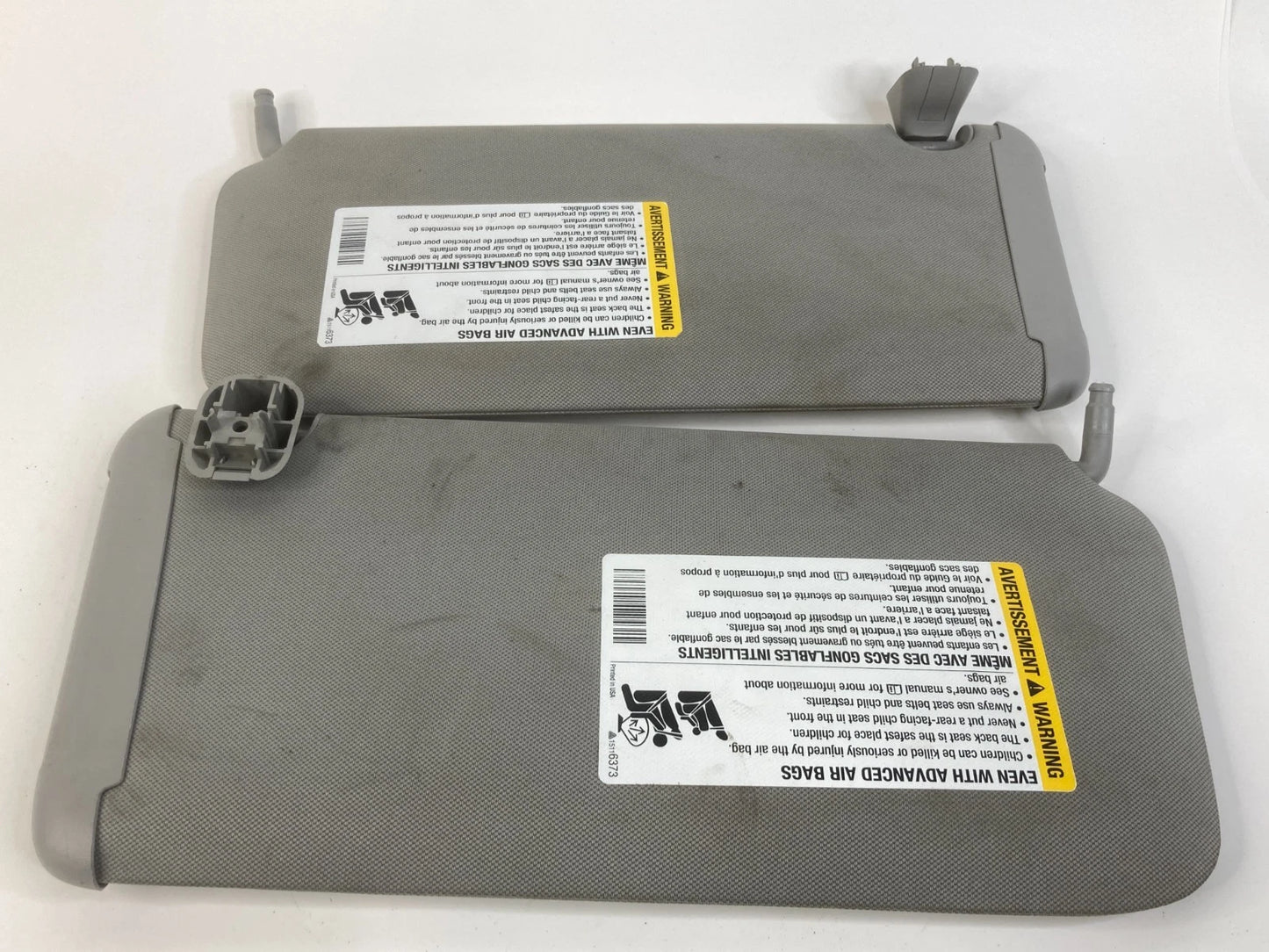 2004-2007 CHEVROLET MALIBU W/O SUNROOF FRONT LEFT RIGHT SUNVISOR SUN VISOR SET