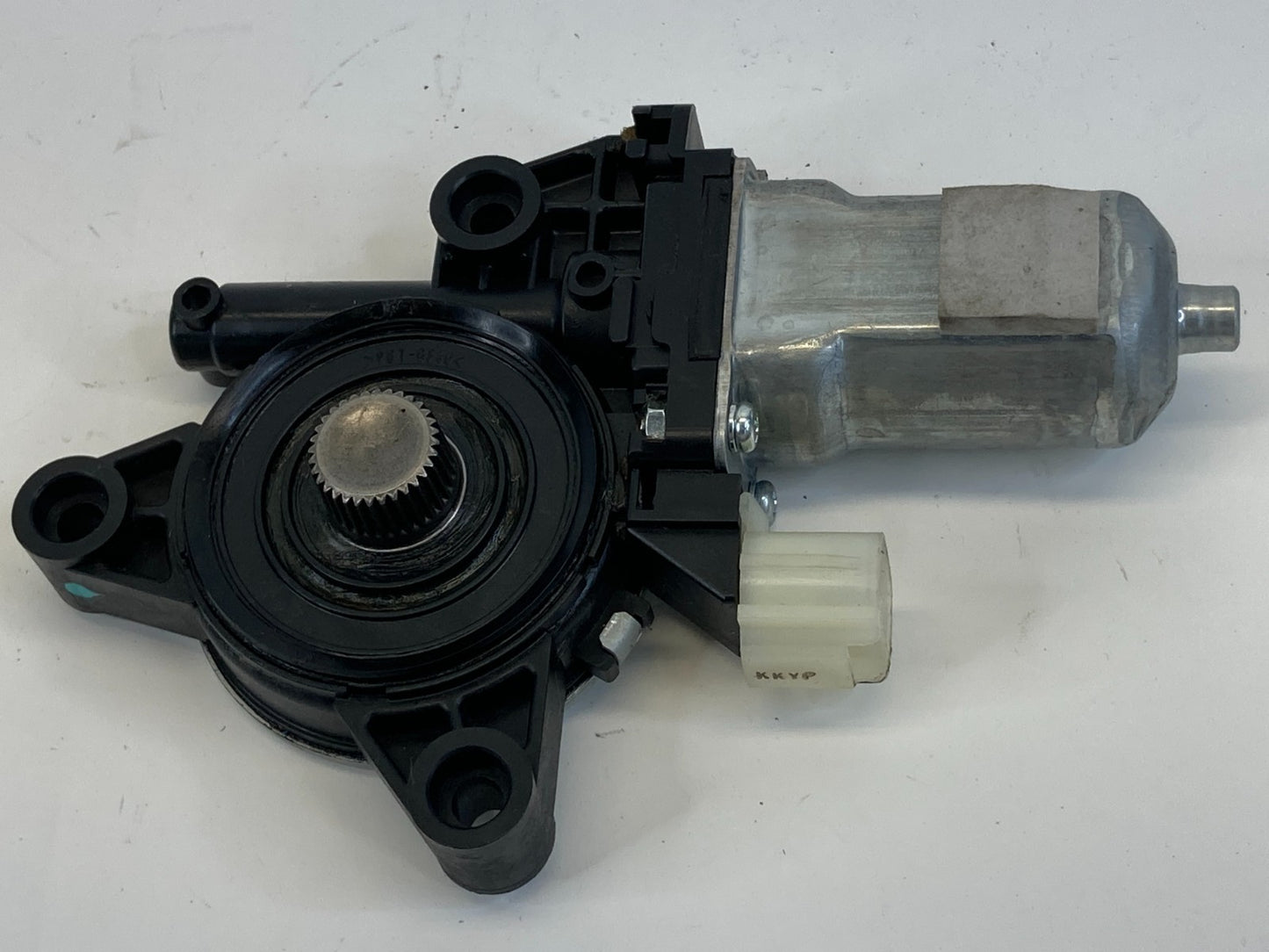 2014-2016 Kia Soul 14-19 Soul EV Front Right Power Window Motor 82460-B2000 OEM