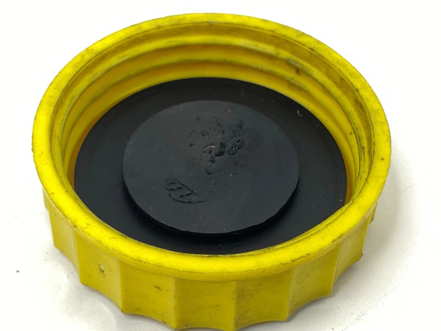 1998-2011 AUDI A6 QUATTRO BRAKE MASTER CYLINDER FLUID RESERVOIR TANK CAP OEM