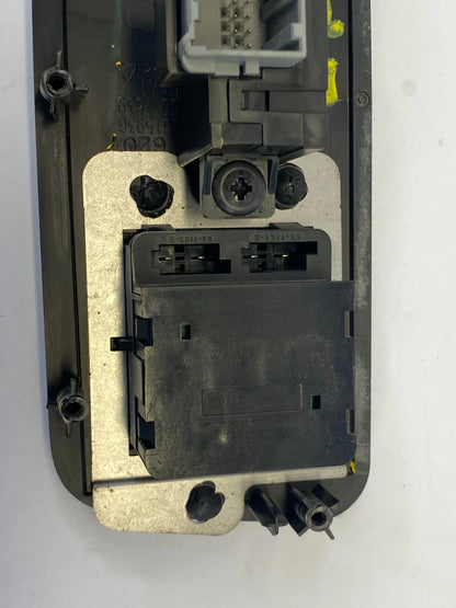 13-17 CHEVROLET TRAVERSE REAR CENTER CONSOLE 120V POWER PLUG RCA OUTLET 22864177