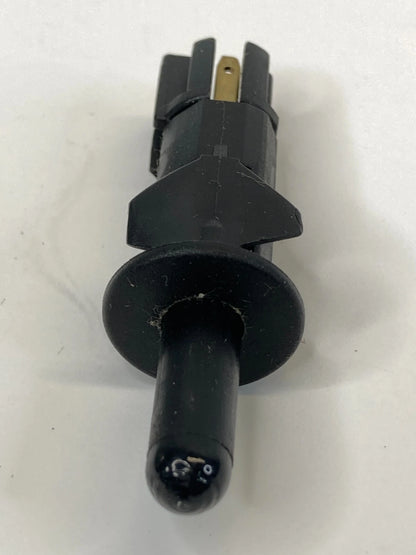 2000-2005 CADILLAC DEVILLE GLOVE BOX COURTESY LIGHT LAMP CONTROL SWITCH OEM