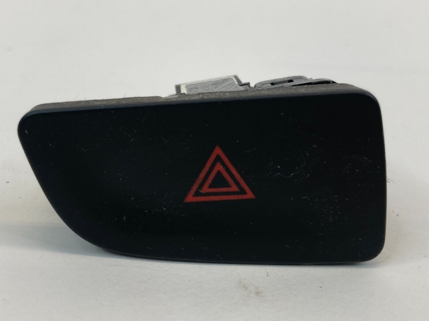 2014 2015 Chevrolet Malibu Dash Hazard Warning Control Switch Button 23191937