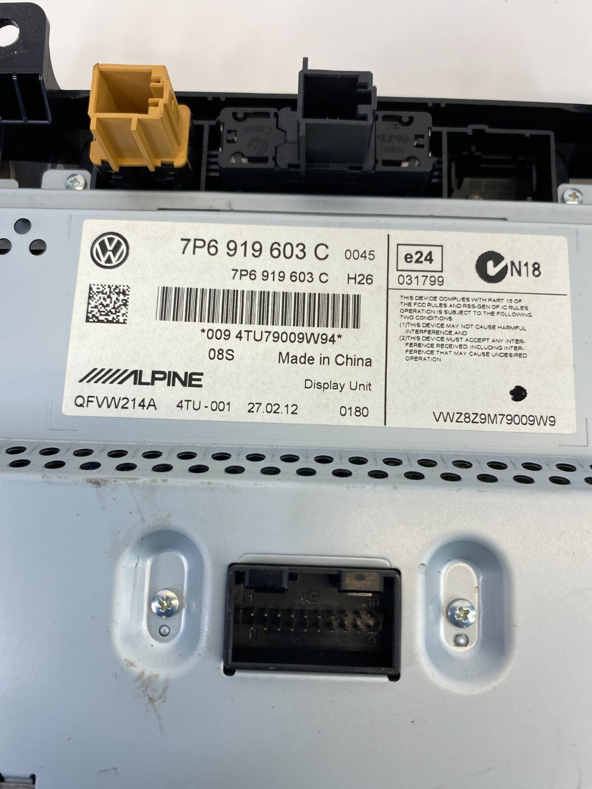 2011-2015 Volkswagen Touareg Navigation Display Radio Screen 7P6-919-603-C OEM