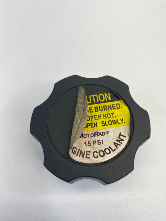 2006-2009 PONTIAC TORRENT ENGINE RADIATOR COOLANT FLUID RECOVERY CAP COVER