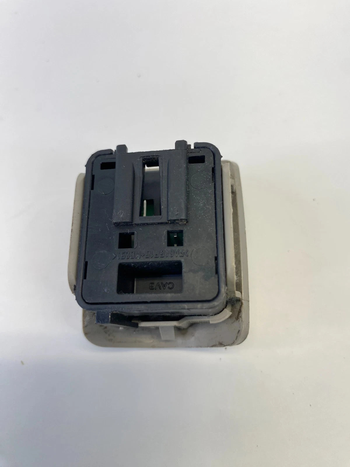 2012-2020 DODGE GRAND CARAVAN POWER SLIDING DOOR SWITCH BUTTON CONTROL BEZEL OEM