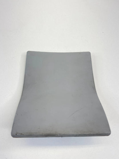 2000-2002 MERCEDES-BENZ S500 REAR LOWER CENTER CONSOLE COVER BEZEL TRIM 598039