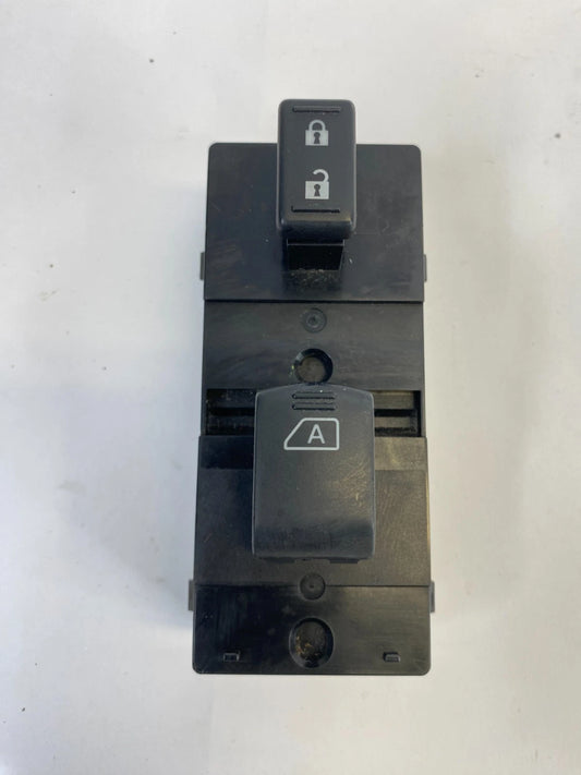 2003-2007 INFINITI G35 FRONT RIGHT DOOR WINDOW & LOCK SWITCH 25411-JK40A OEM