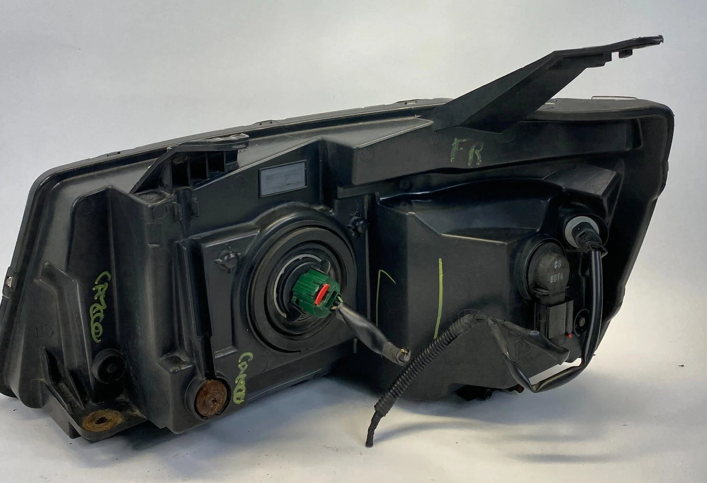 2006-2009 PONTIAC TORRENT HEADLIGHT LAMP HOUSING ASSEMBLY UNIT RIGHT OEM FACTORY