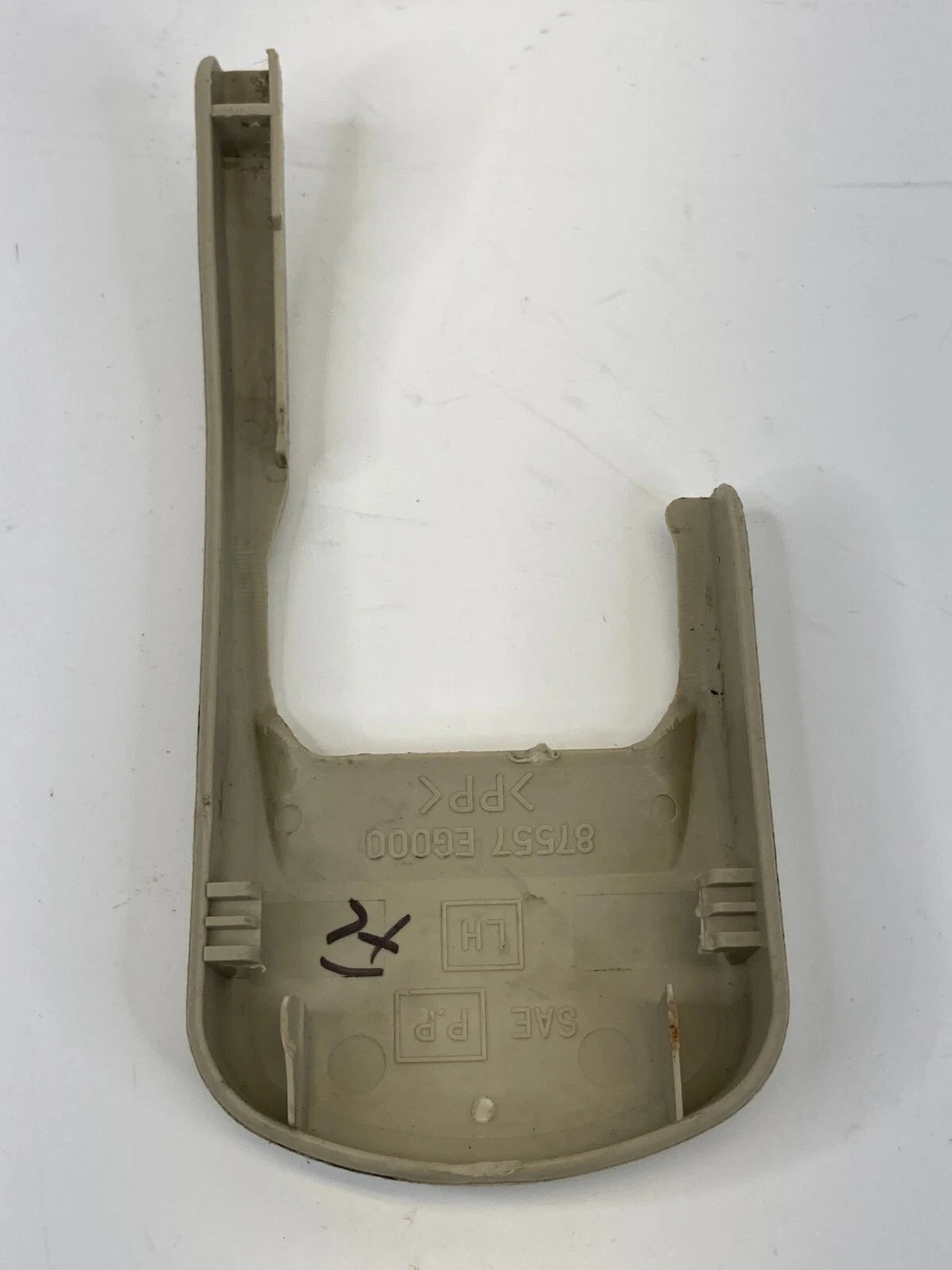 2006-2010 INFINITI M35 FRONT LEFT SEAT TRACK END OUTER COVER 87557-EG000 OEM