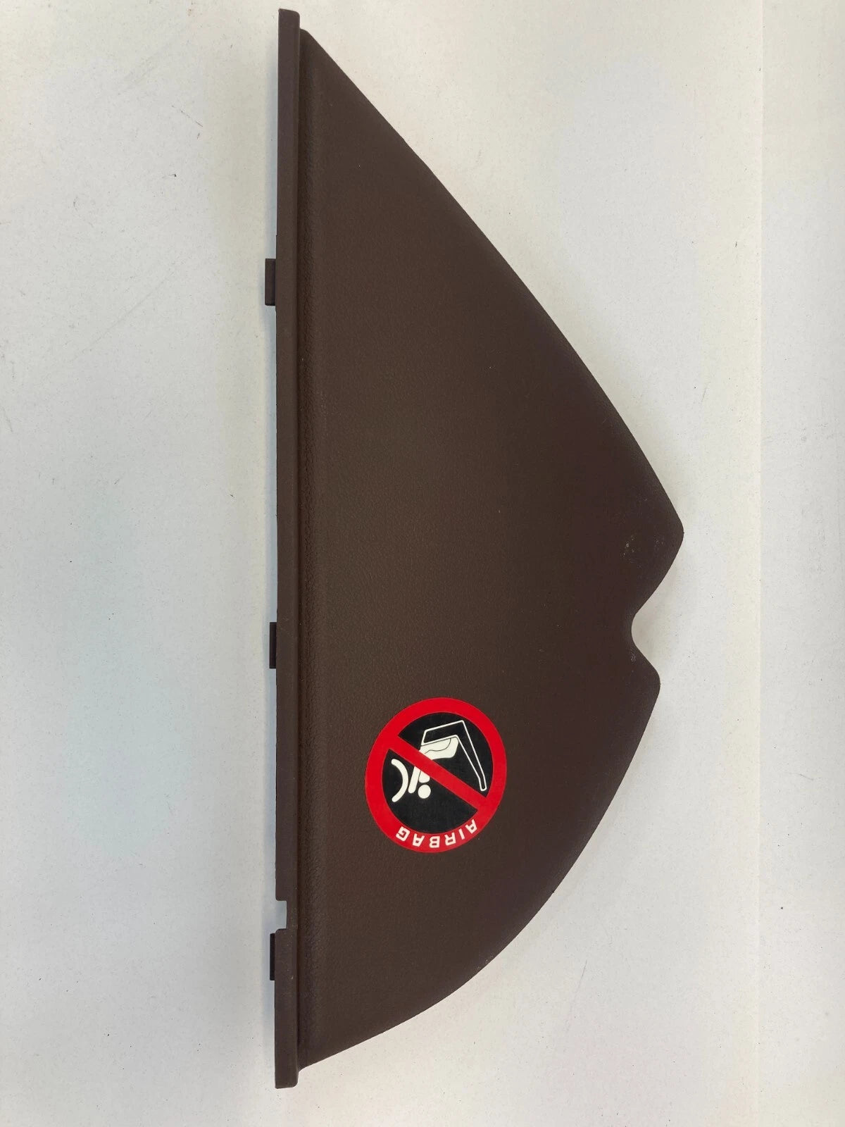 2010-2013 KIA FORTE FRONT DASH RIGHT SIDE END CAP PAD COVER 84785-1M110 OEM