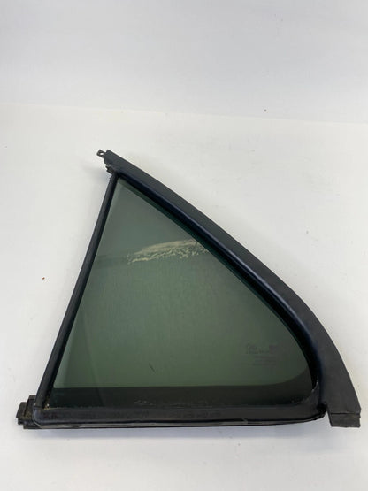 2003-2009 KIA SORENTO REAR RIGHT PASSENGER DOOR QUARTER VENT GLASS OEM