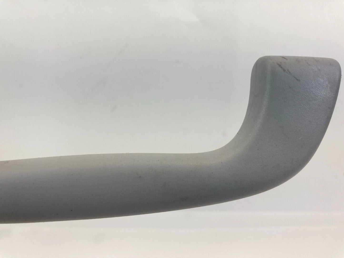 04-09 MAZDA 3 REAR LEFT DRIVER SIDE ROOF GRAB HANDLE ASSIST GRIP ASSEMBLY OEM