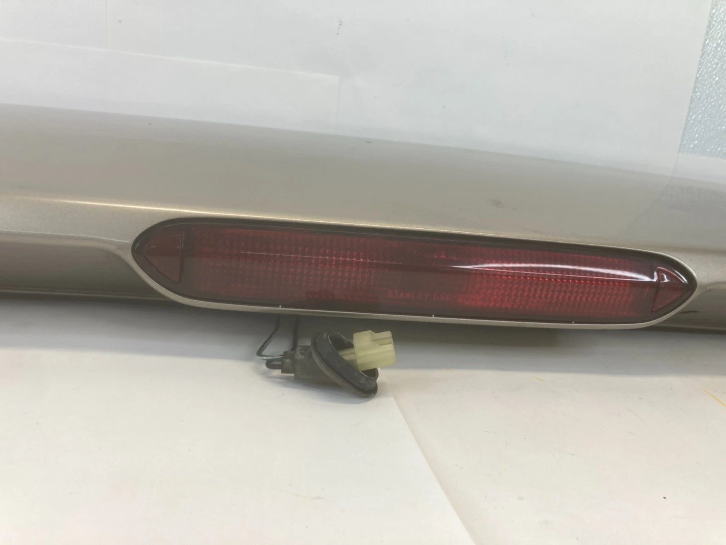 2006 HONDA PILOT REAR TAILGATE SPOILER GARNISH LIFTGATE EXTERIOR TRIM OEM