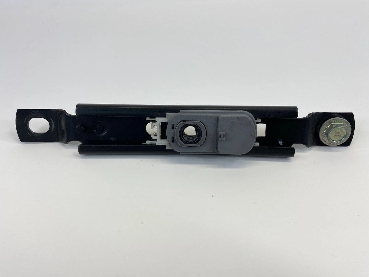 2005 2006 HYUNDAI ELANTRA FRONT LEFT DRIVER SEAT BELT ADJUSTER HEIGHT OEM