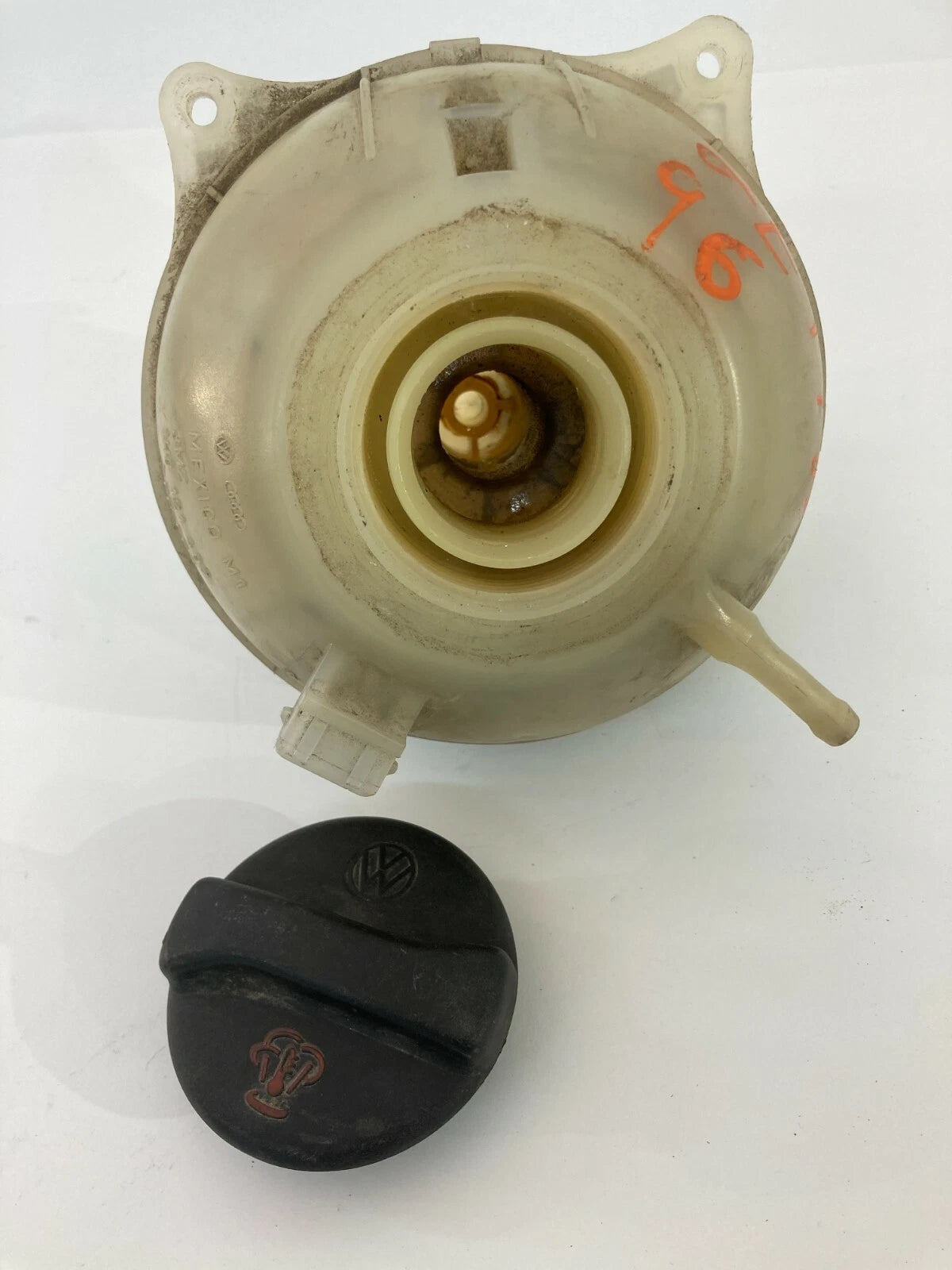90-99 VOLKSWAGEN JETTA ENGINE RADIATOR COOLANT OVERFLOW RESERVOIR TANK BOTTLE
