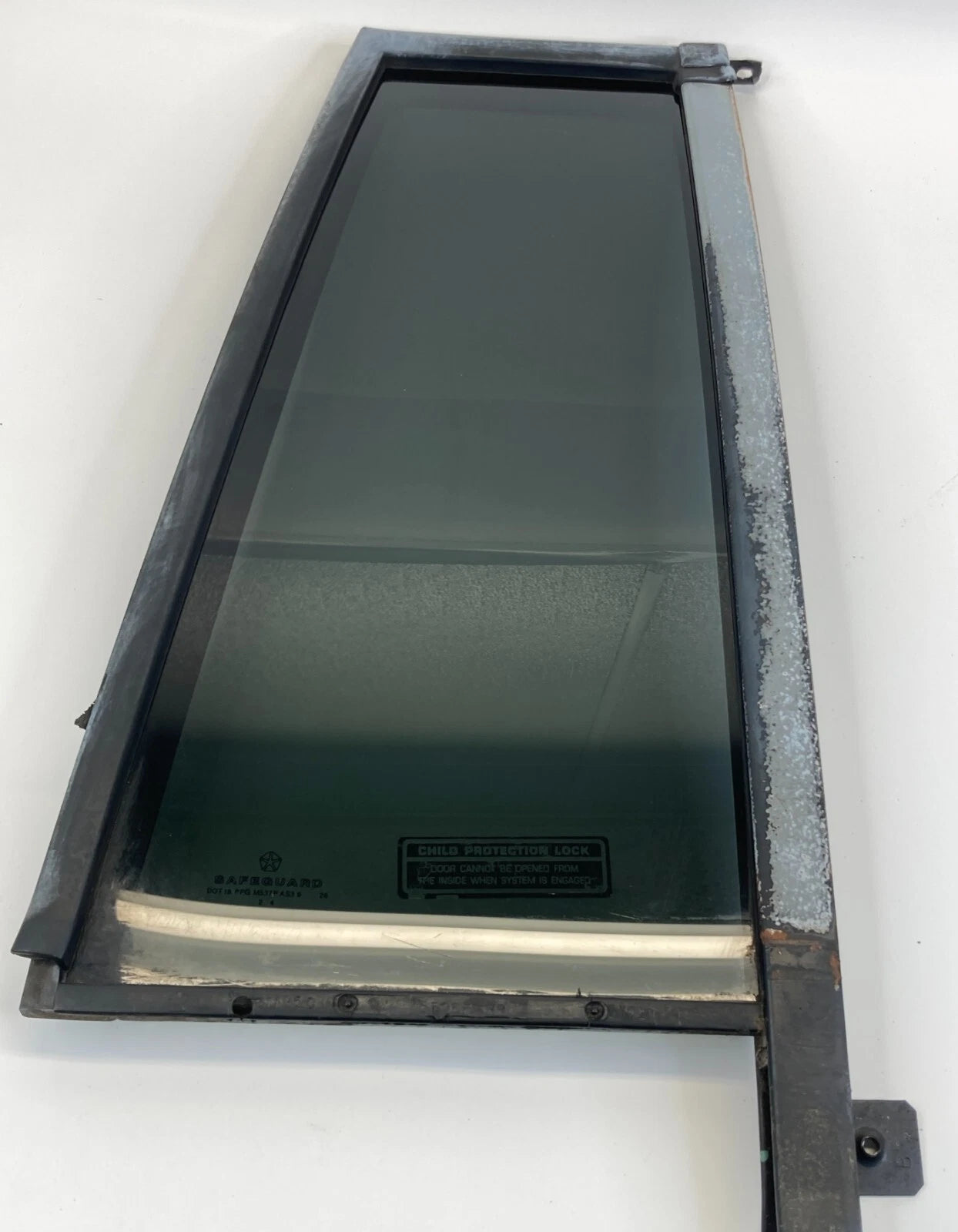 93-98 JEEP GRAND CHEROKEE REAR RIGHT BACK DOOR VENT FIXED GLASS WINDOW 55255588