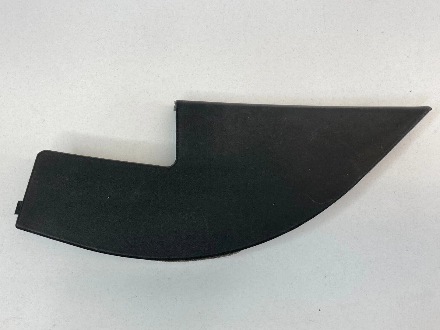 06 07 08 09 10 11 12 14 KIA SEDONA FRONT LEFT DRIVER MIRROR INTERIOR TRIM COVER