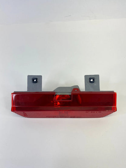2004 2005 TOYOTA RAV4 REAR HIGH MOUNT THIRD 3RD BRAKE STOP LIGHT LAMP OEM