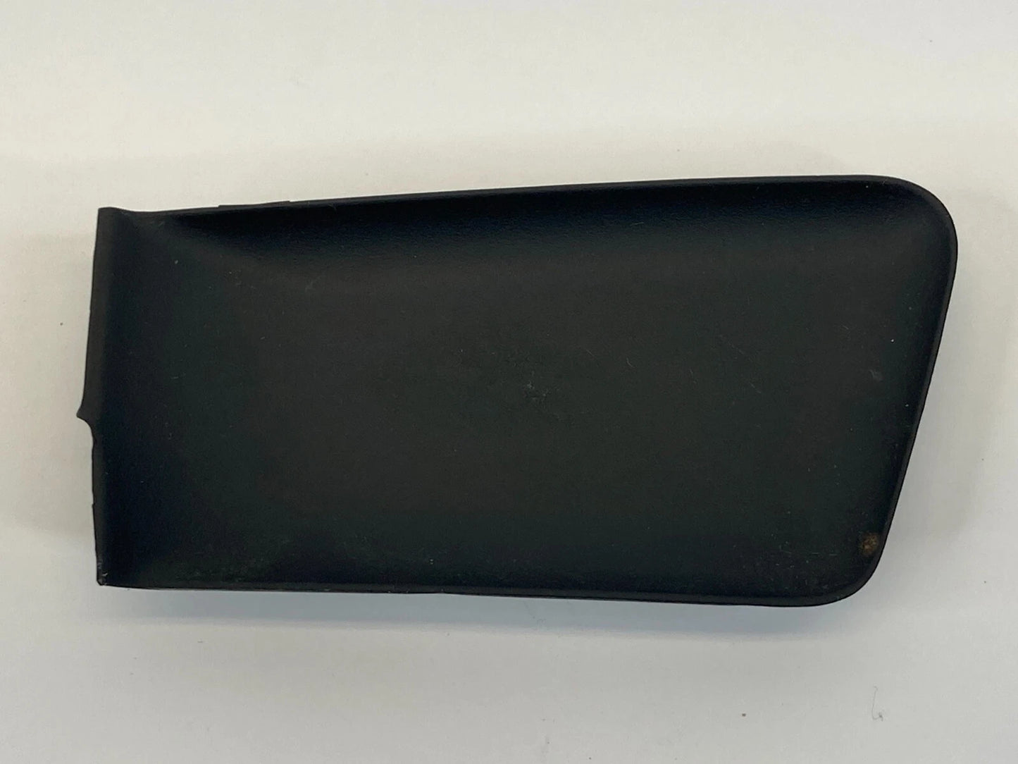 2011-2014 HYUNDAI SONATA FRONT LEFT SIDE INNER DOOR HANDLE SCREW CAP 826193S000
