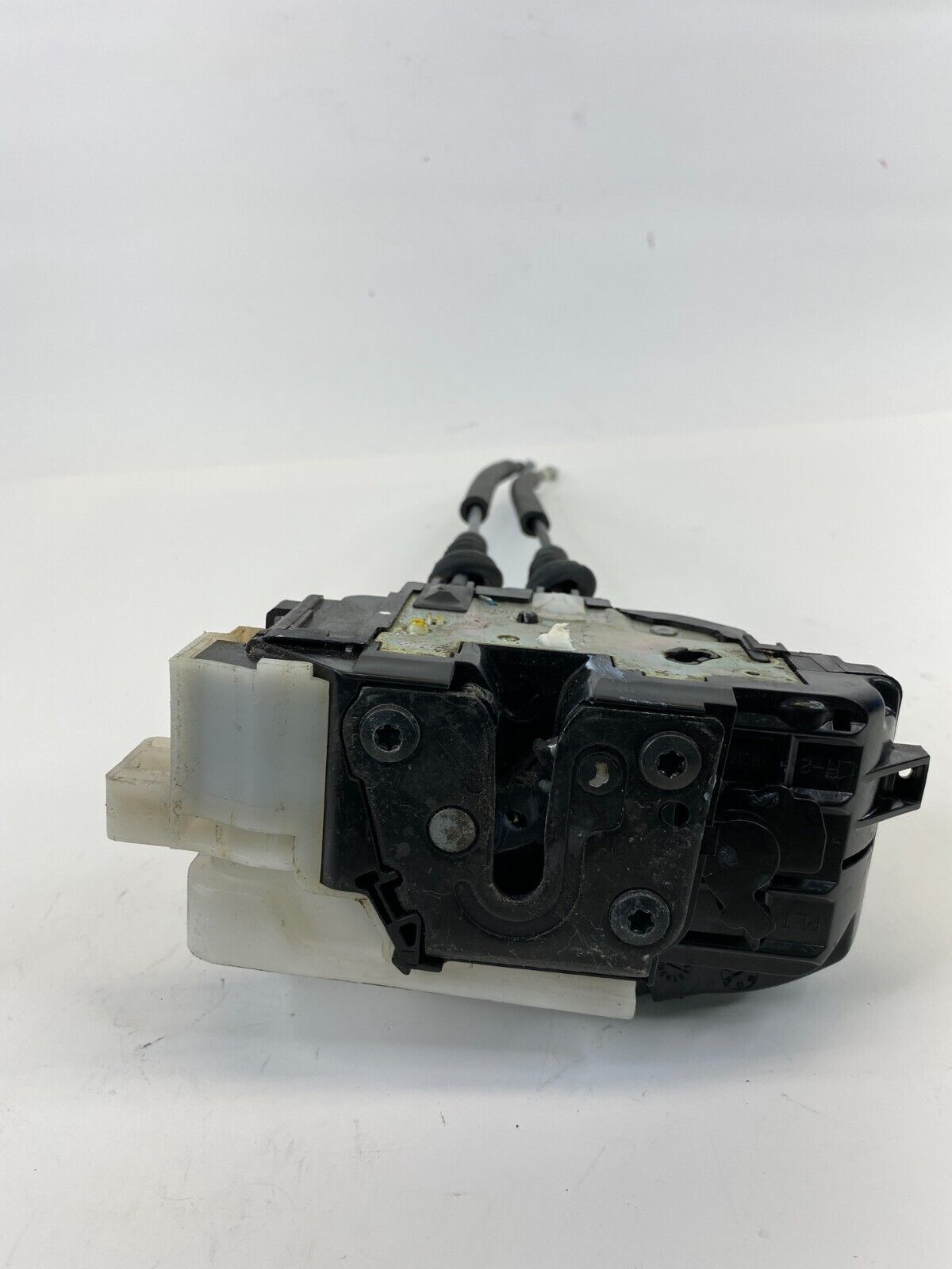 2006-2010 Hyundai Elantra Sedan w Keyless Front Left Door Lock Latch 81310-2H030