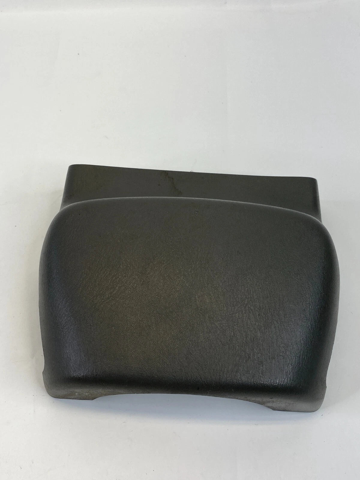 2000-2006 NISSAN SENTRA LOWER STEERING COLUMN LOWER COVER BEZEL TRIM 4B470-5M002