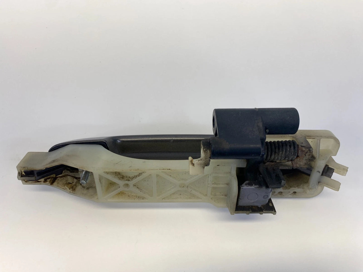 2010-2013 KIA FORTE FRONT RIGHT PASSENGER EXTERIOR OUTER DOOR HANDLE OEM