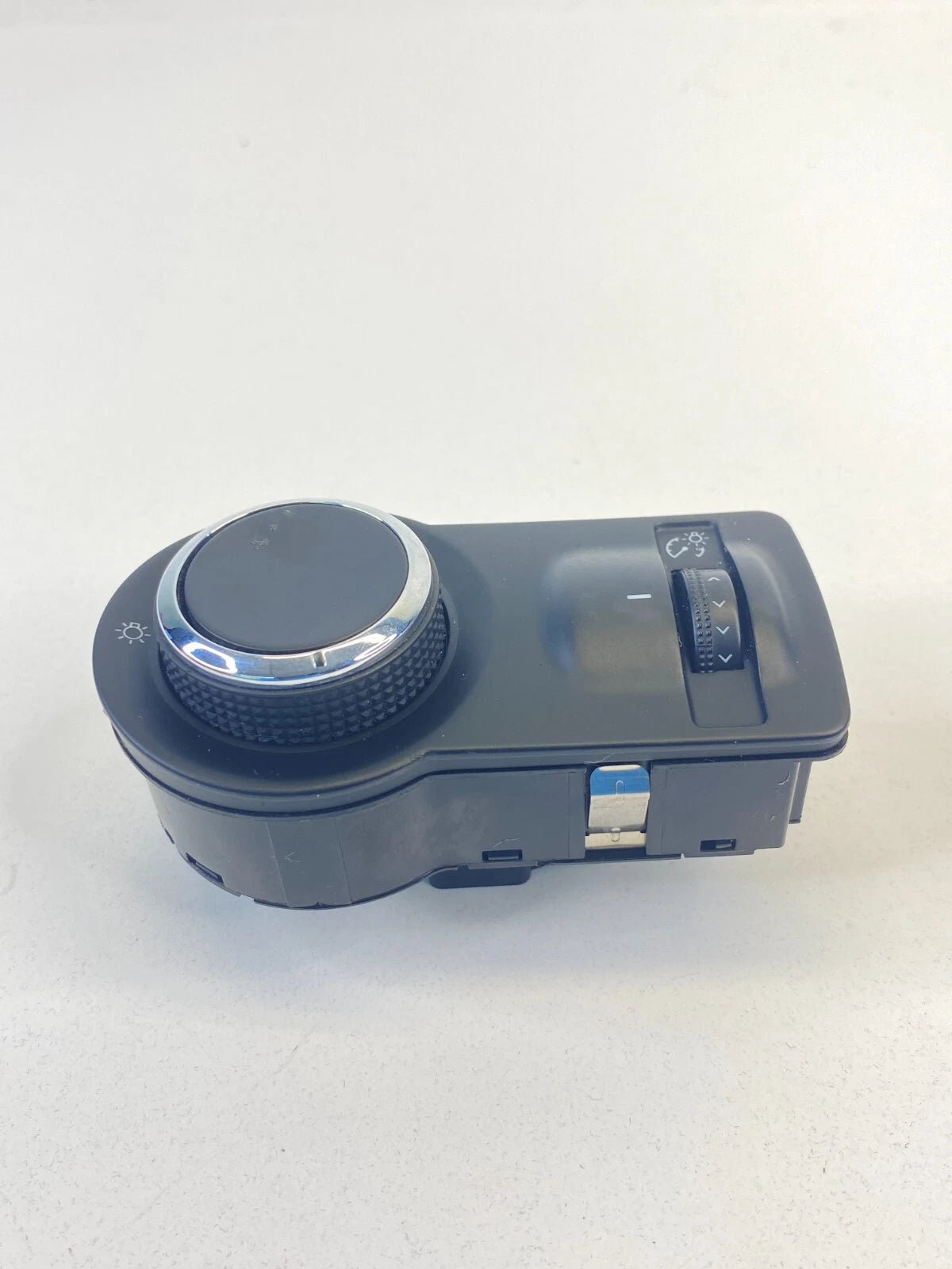 2011-2016 CHEVROLET CRUZE 13-15 MALIBU DASH HEADLIGHT SWITCH W/O FOG 94725717