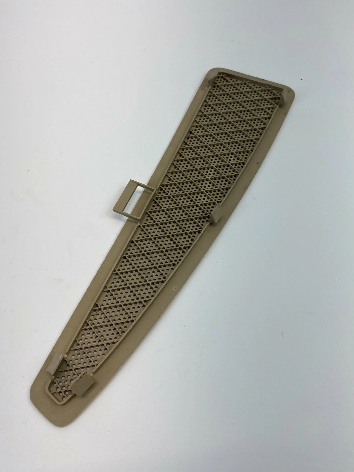 2006 2007 2008 2009 FORD FUSION REAR RIGHT SIDE SHELF DECK SPEAKER GRILLE TRIM