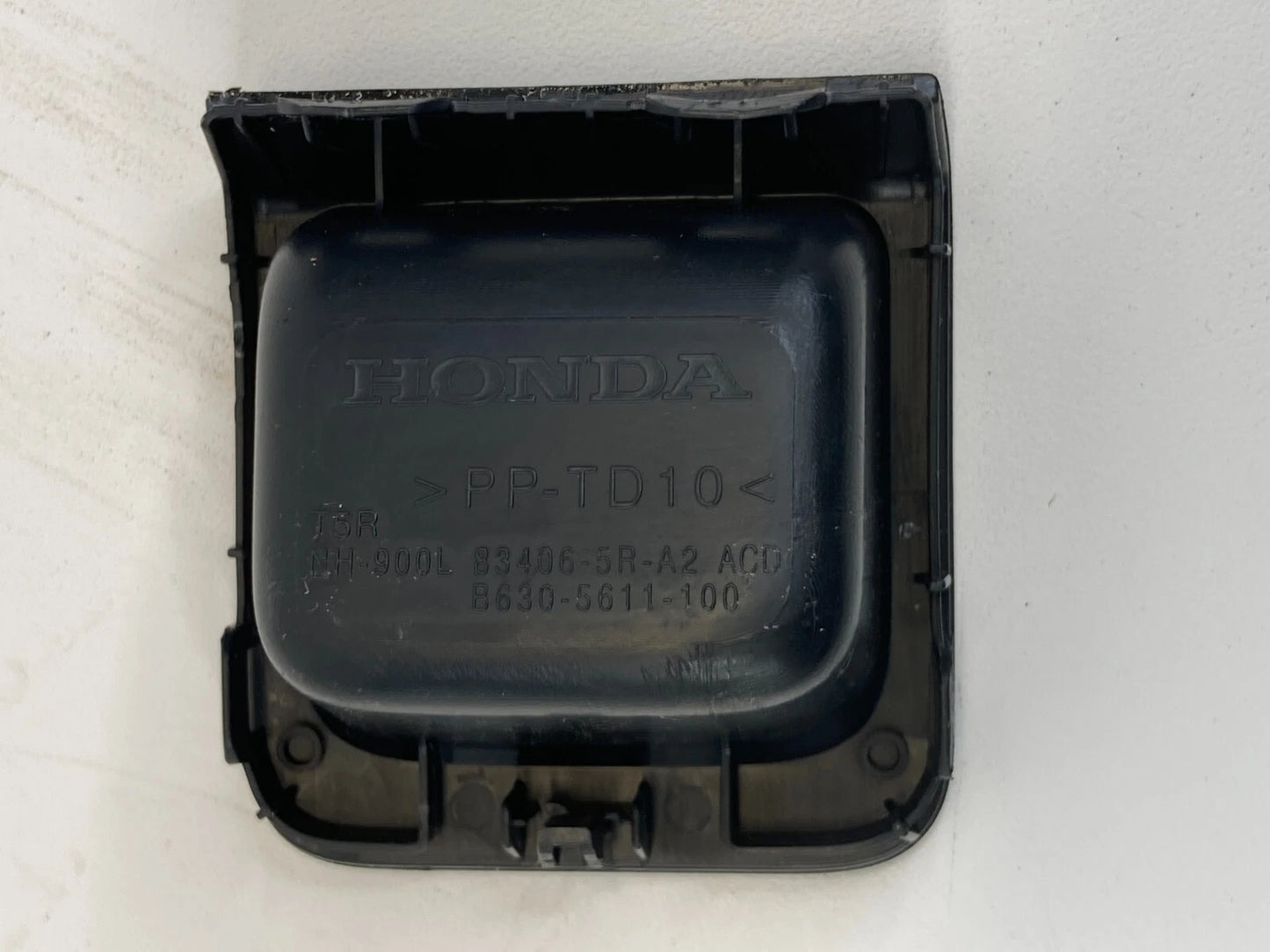 2015-2020 HONDA FIT CENTER CONSOLE POCKET TRAY STORAGE COMPARTMENT 83406-T5R-A2