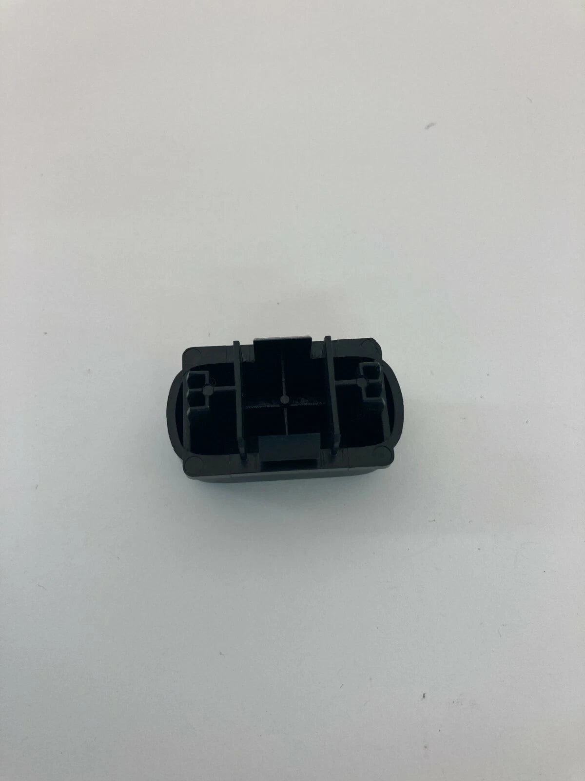 2004 04 SUZUKI VITARA DASH BLACK SWITCH BUTTON COVER TRIM PANEL BEZEL OEM