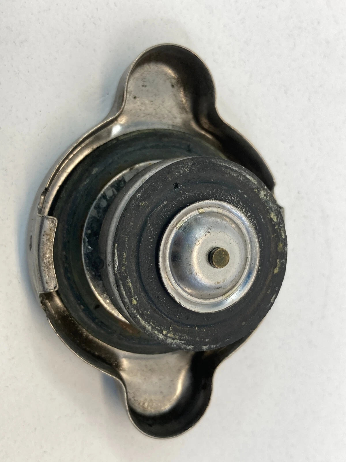 1990-2000 LEXUS LS400 RADIATOR COOLANT RESERVOIR TANK CAP MOTORAD OEM FACTORY