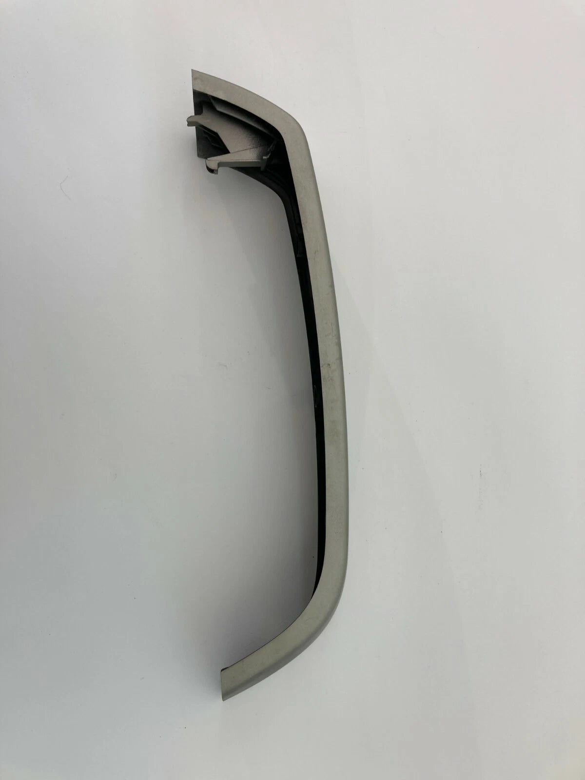 2004 2005 LAND ROVER FREELANDER FRONT RIGHT DOOR PULL HANDLE COVER OEM EJG500040