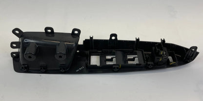 08-10 SATURN VUE FRONT LEFT DOOR WINDOW SWITCH BEZEL W/ MIRROR SWITCH 200003118