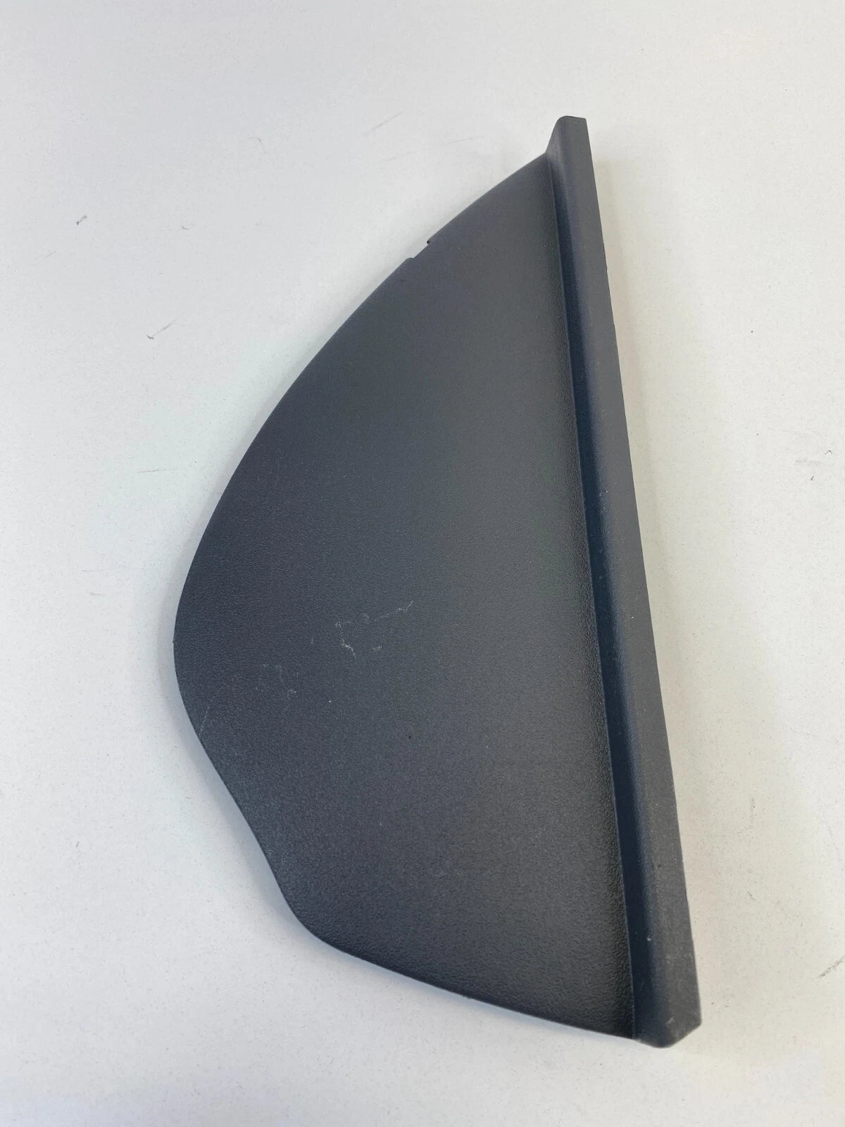 2006-2011 KIA RIO5 LX HATCHBACK 4-DR LEFT DASH END SIDE COVER TRIM 84715-1G001