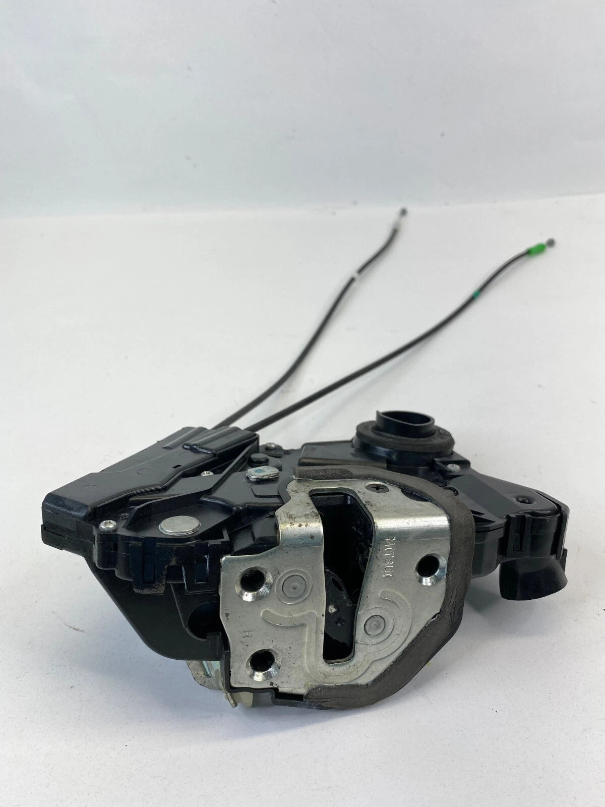 2004-2009 TOYOTA PRIUS FRONT RIGHT PASSENGER SIDE DOOR LOCK LATCH ACTUATOR OEM