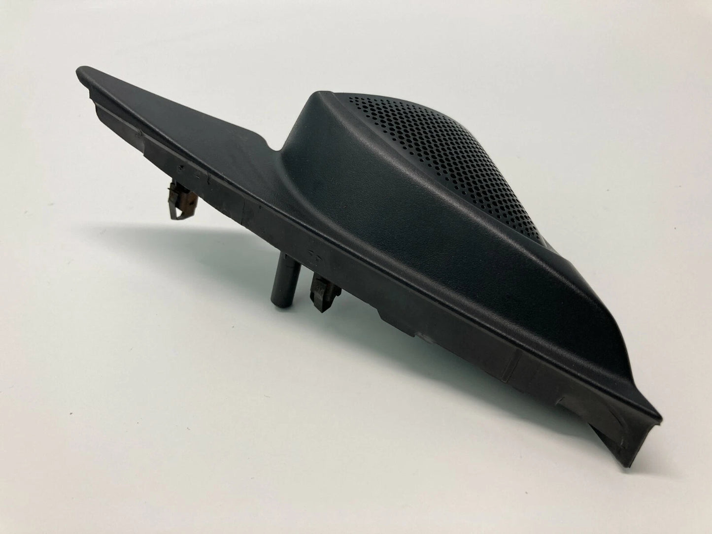 2003-2008 MAZDA 6 SEDAN FRONT LEFT DOOR MIRROR COVER MOUNT W SPEAKER 1469223 OEM