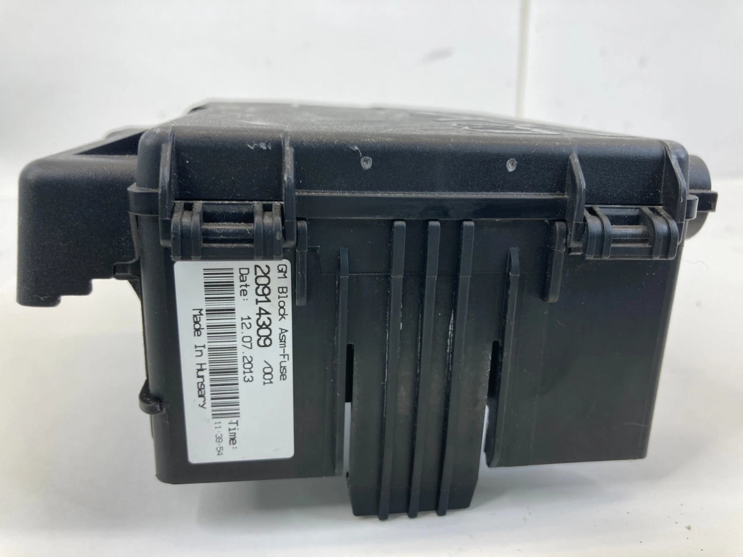 2014-2019 CADILLAC ATS CTS BATTERY POSITIVE CABLE JUNCTION FUSE BOX 20914309 OEM