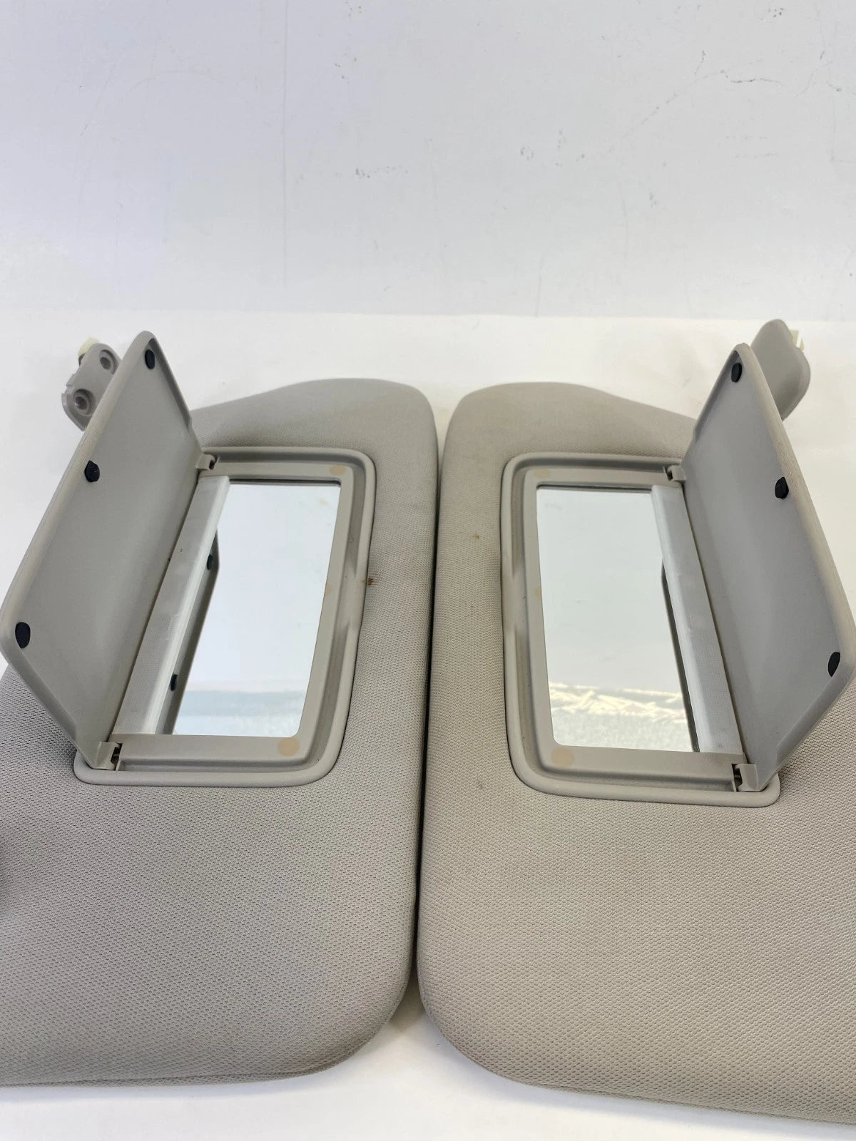 2013-2018 Nissan Altima Left & Right Driver & Passenger Sunvisor Sun Visor Set