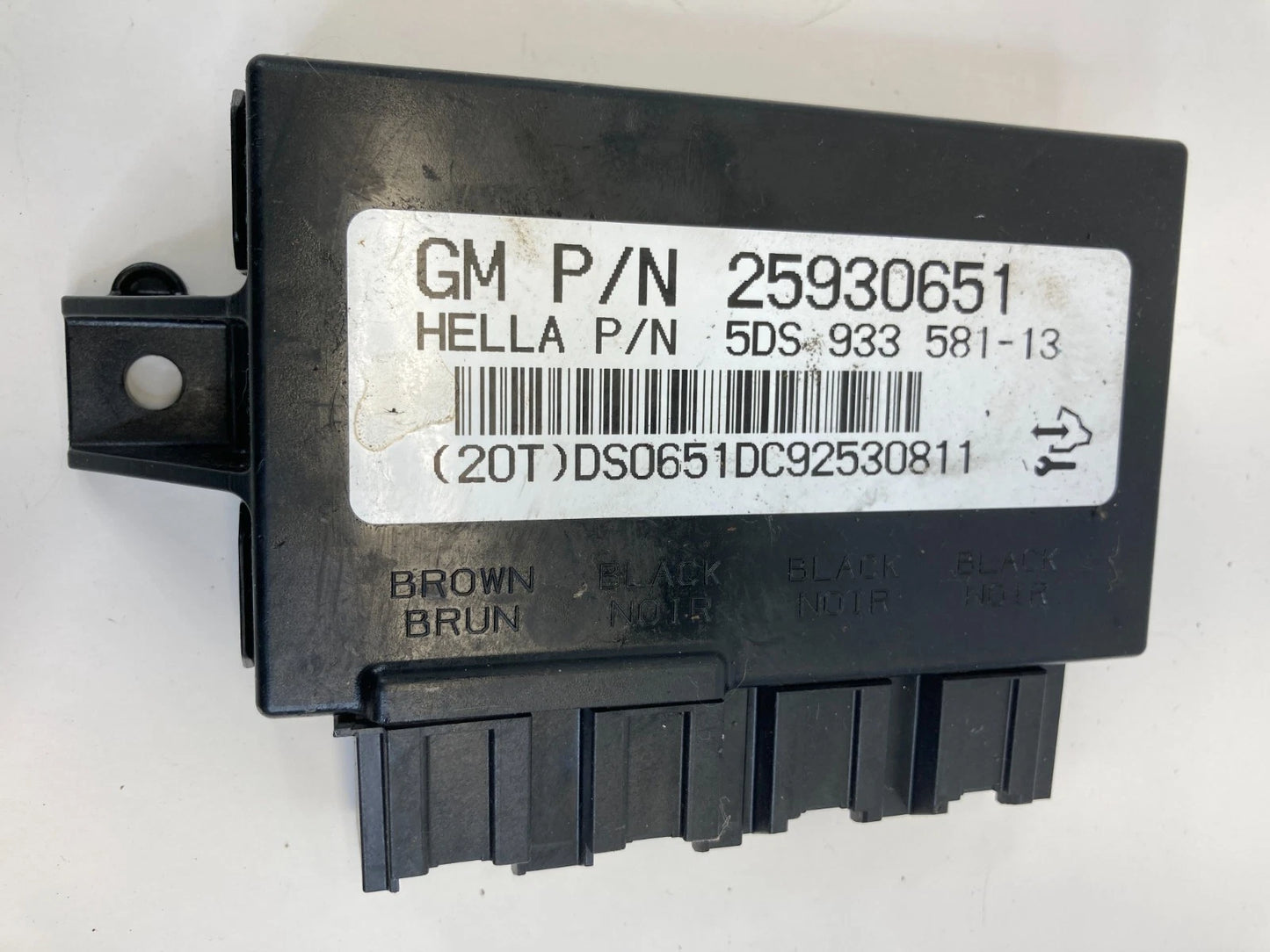 2009-2016 GMC ACADIA FRONT HEATED SEAT TEMPERATURE CONTROL MODULE OEM 25930651