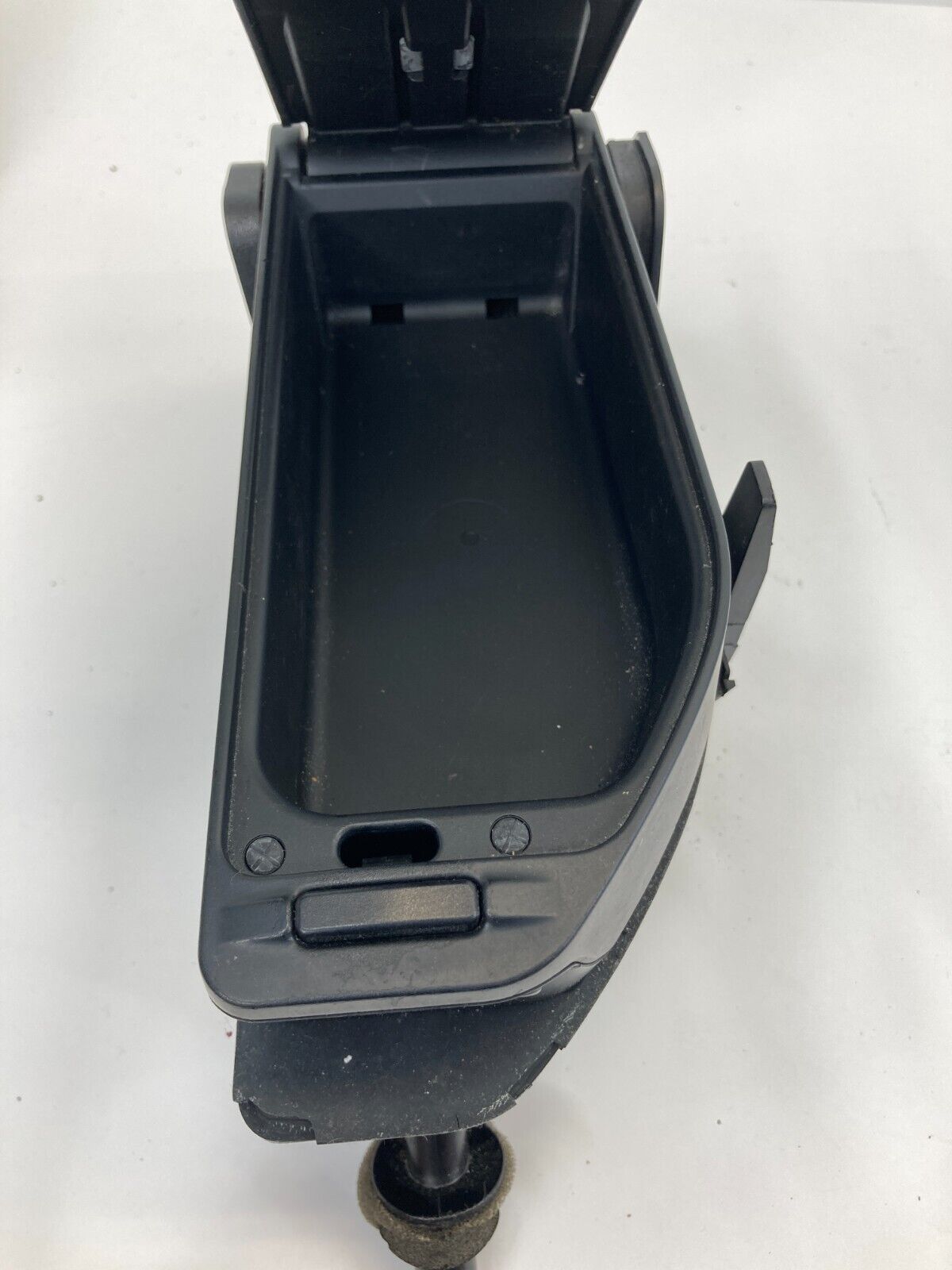 2004-2007 BMW 530i Center Console Armrest Storage Compartment Tray 51167112395