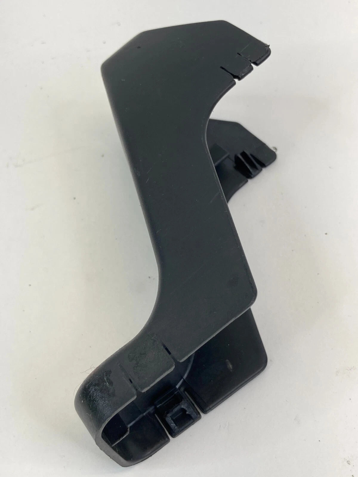 02-06 TOYOTA CAMRY FRONT RIGHT SEAT OUTER TRACK END CAP COVER TRIM 72137-AA020