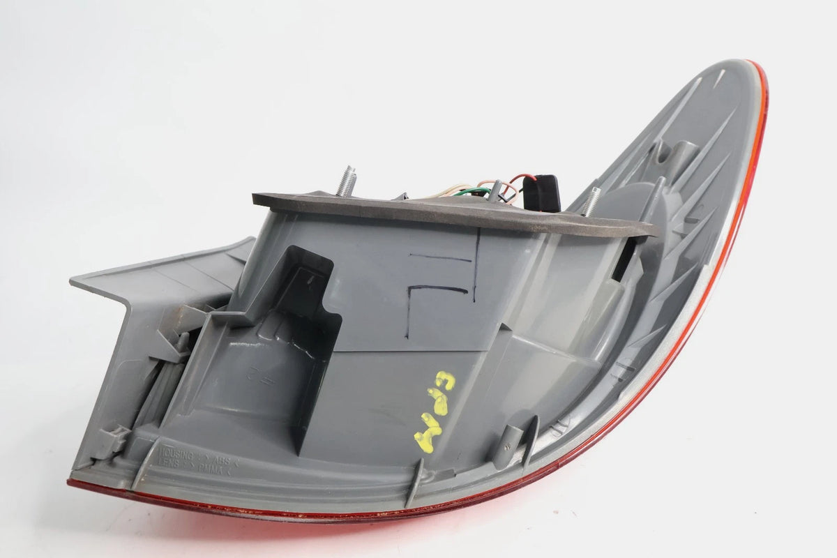 2007-2010 HYUNDAI ELANTRA SEDAN LEFT DRIVER SIDE OUTER TAIL LIGHT LAMP OEM