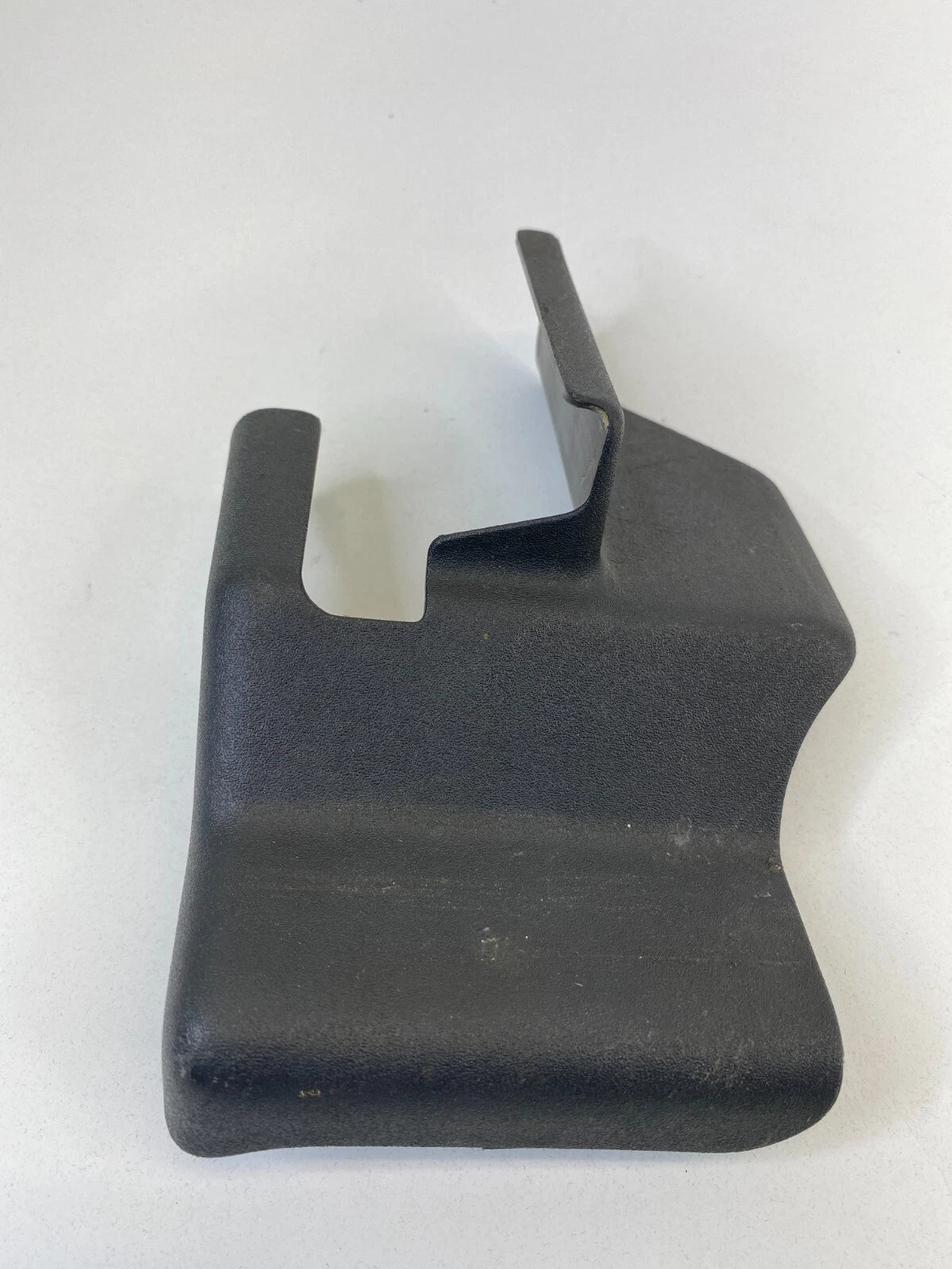 2008-2011 FORD FOCUS FRONT LEFT SEAT RAIL TRACK COVER BEZEL TRIM 8S43-564I8D0I