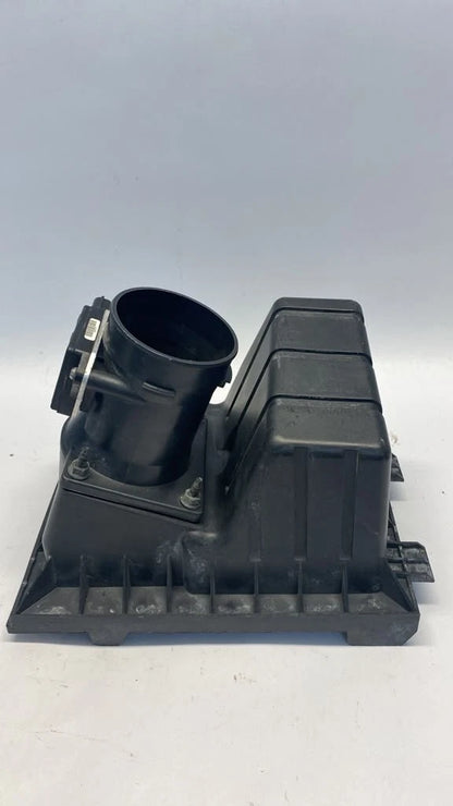 2001-2004 FORD ESCAPE 3.0L V6 AIR CLEANER BOX COVER W/ MASS SENSOR YL8U-9643-BC