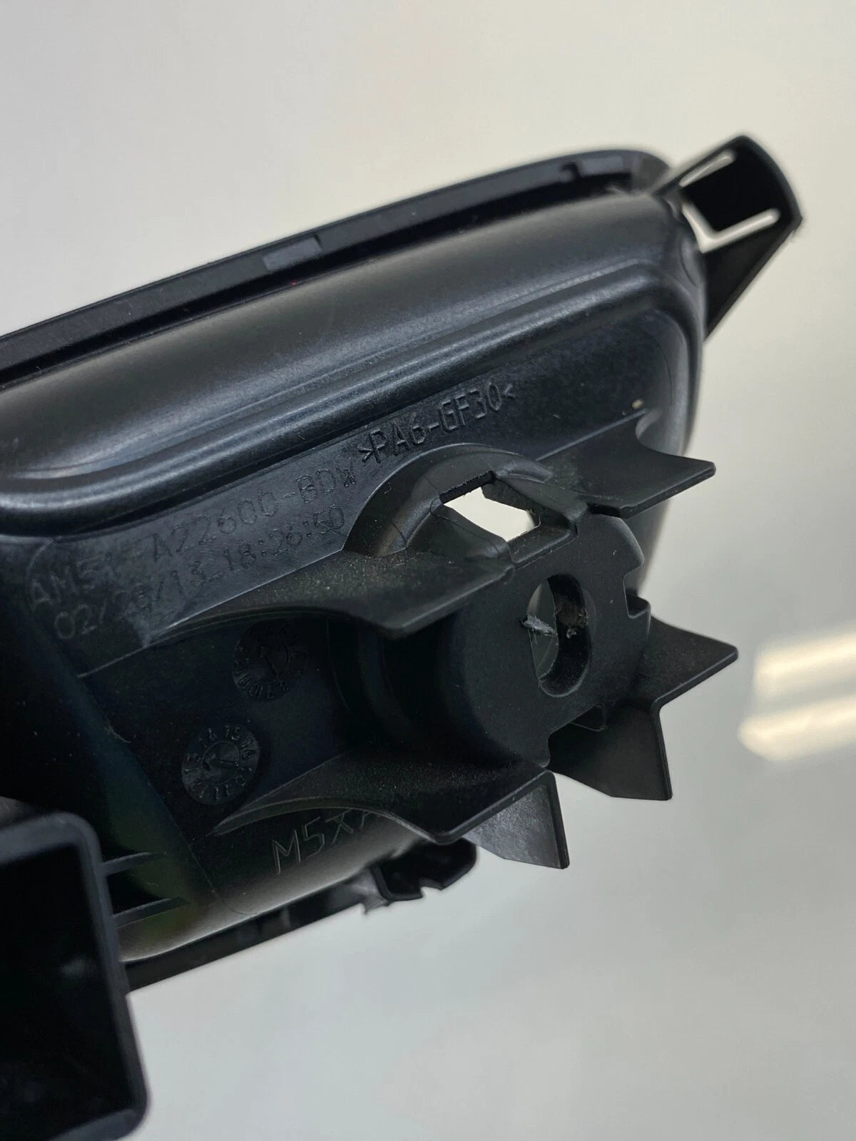 2012-2018 FORD FOCUS SEDAN FRONT RIGHT SIDE INNER DOOR HANDLE AM51-A22600-BDW