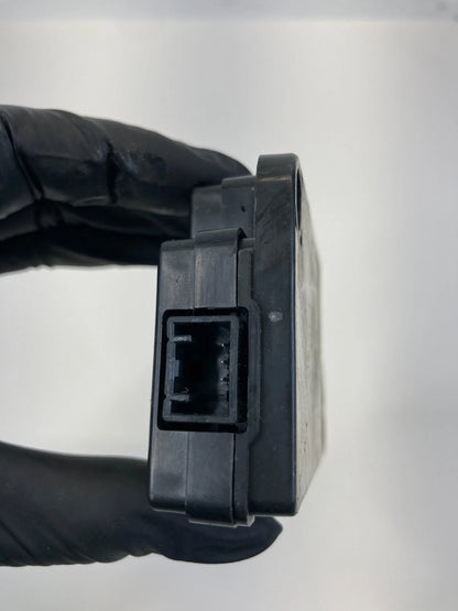 2011-2013 JEEP LIBERTY 3.7L COMPASS & TEMPERATURE CONTROL MODULE P04671918AG